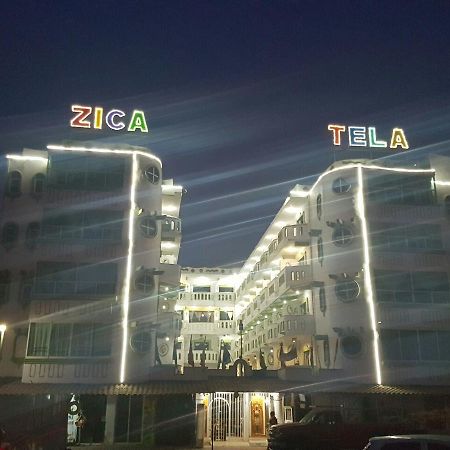 Hotel Zicatela Dorada ปูแอร์โตเอสกอนดิโด ภายนอก รูปภาพ