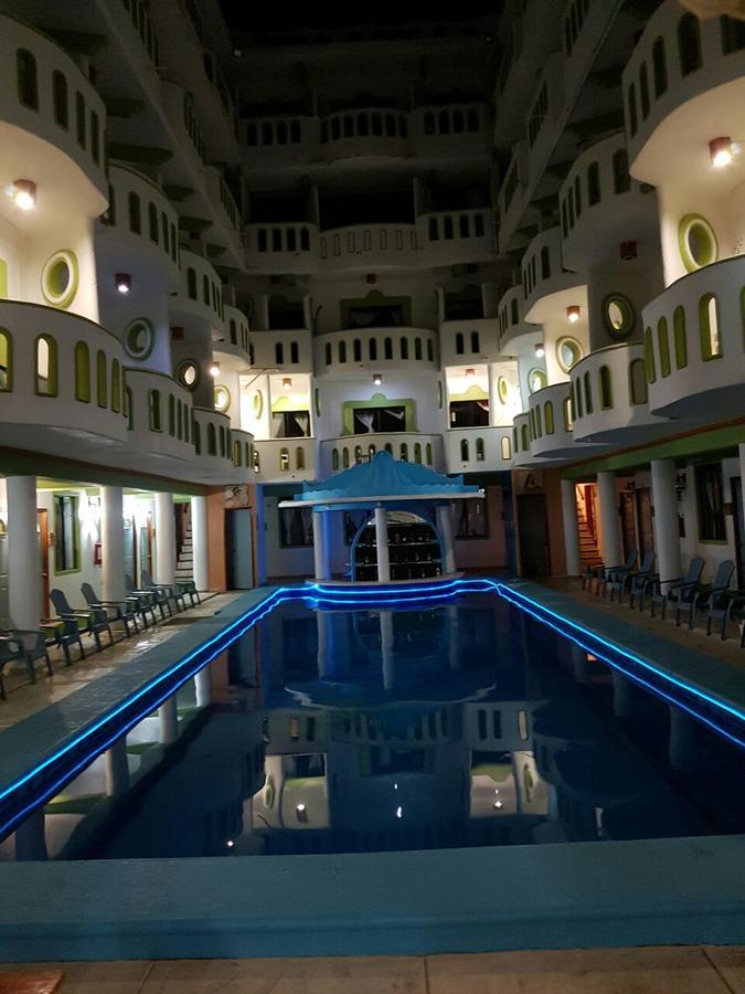 Hotel Zicatela Dorada ปูแอร์โตเอสกอนดิโด ภายนอก รูปภาพ